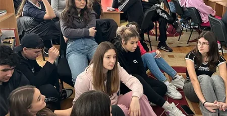 312688 - Educație și succes în viață prin acces la stagii de practică moderne - Asociaţia DREPT - Drepturi, Respect, Educaţie pentru Toţi - www.asociatiadrept.ro